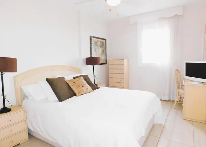 Ocean, Sun & Golf I *